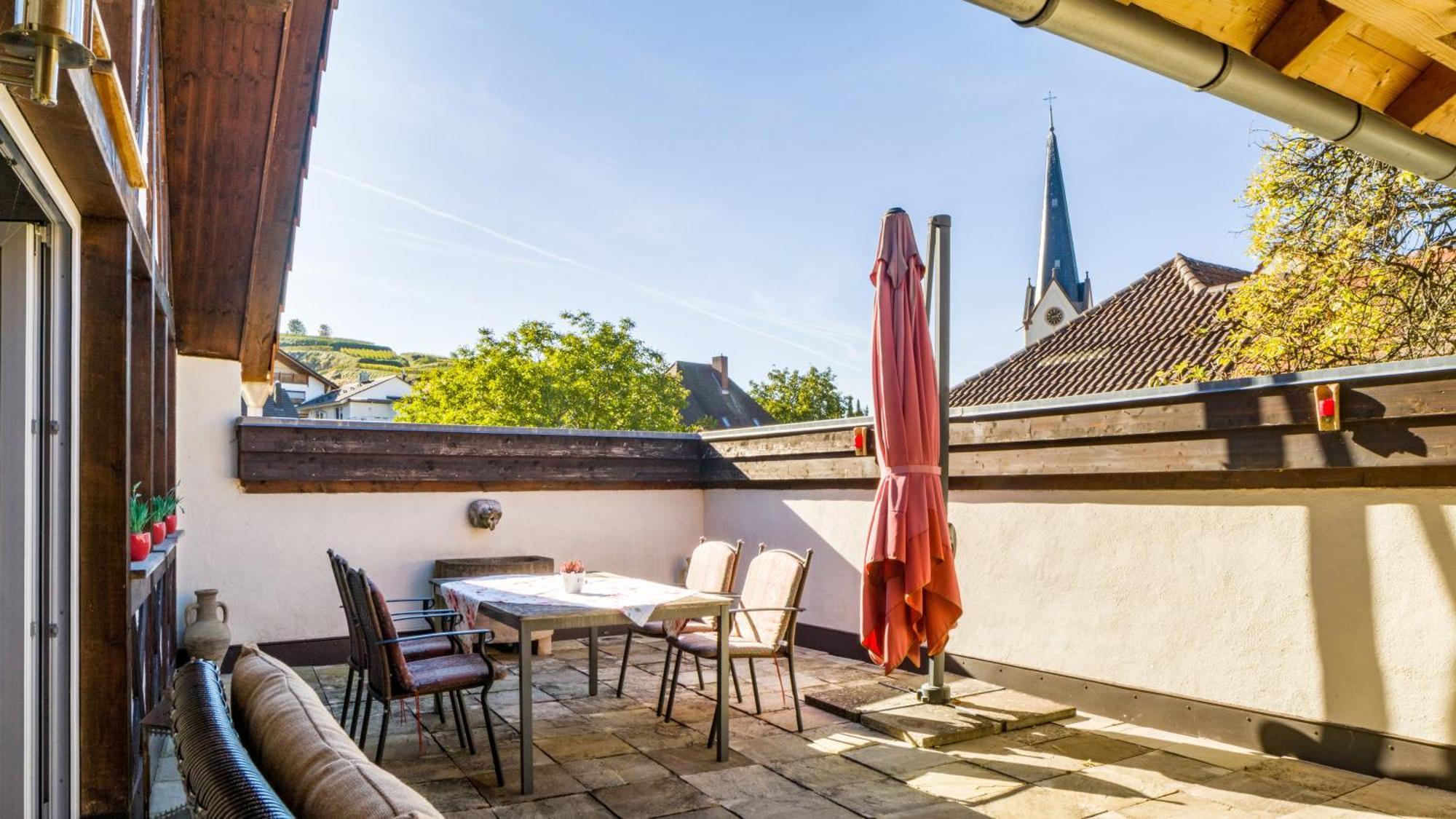 Ferienwohnungen Altes Rathaus Vogtsburg Exteriör bild